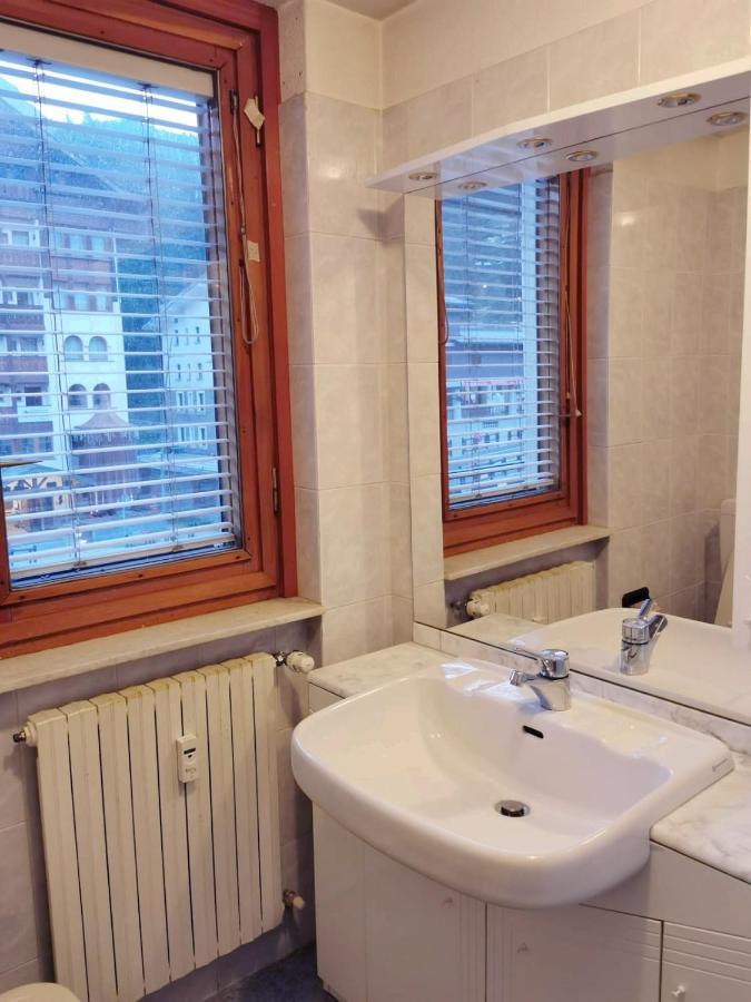 Homey Apartment In The Heart Of Cervinia Брей-Червиния Экстерьер фото